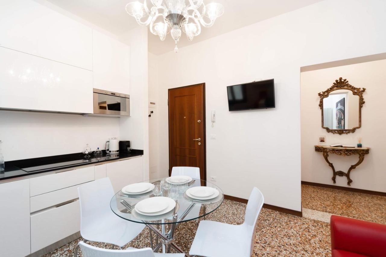 Just Urban Stays - Castello 5067 Boutique Apartment Venetië Buitenkant foto
