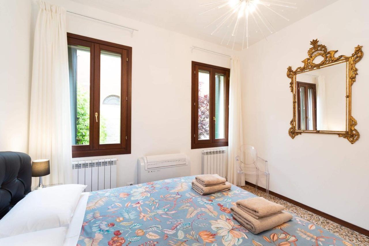 Just Urban Stays - Castello 5067 Boutique Apartment Venetië Buitenkant foto